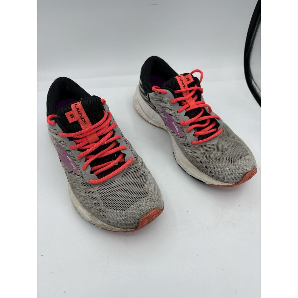 Brooks Sneakers Womens Size 7.5 Launch 6 Gray Black 1202851B027 Running Walk
